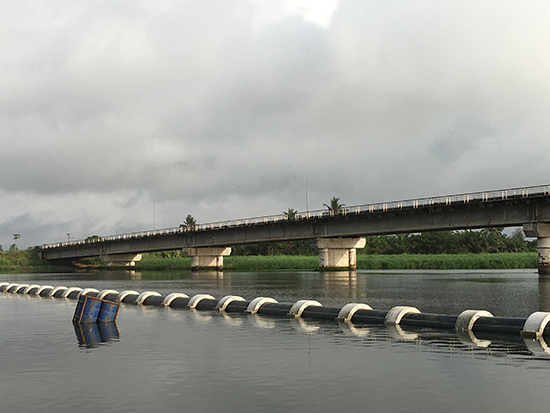 River crossing of PEHD pipes - Bonoua water supply project